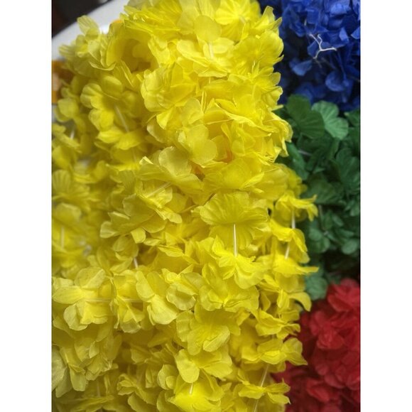 Lot of 40 Colorful Hawaiian Faux Flower Leis - Yellow Green Red Blue 10 of Each - Picture 3 of 7